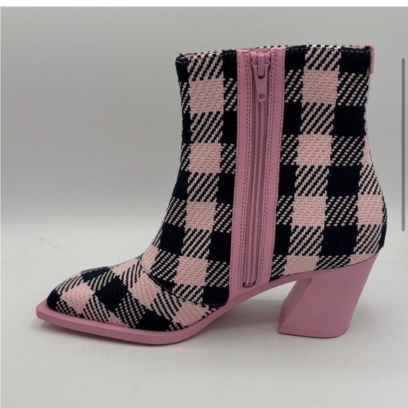 Camper Karole Plaid Bootie pink black plaid size 40 US 10 New in box ankle boots - Picture 3 of 8